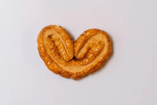 I03 Golden Caramel Palmier (1pc)